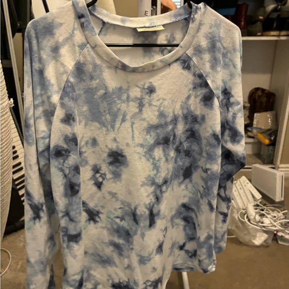 bobbie brooks sweater Plus Size Women’s 1X Tie-dye Blue/White NEW TAGS Comfy - Picture 2 of 12